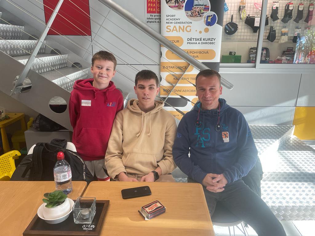 bd6442ef-c5db-4dcc-901a-e87a2c2e6564